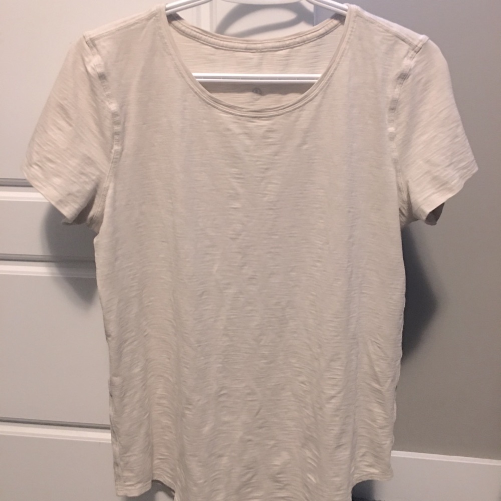 Lulu tee